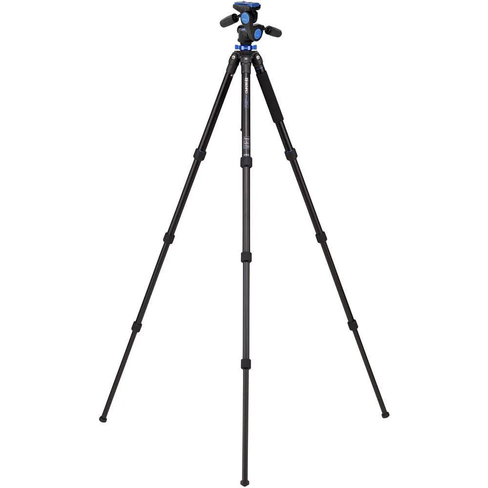 Benro-Mach3-Series-2-4-Section-Tripod-Kit-03.jpg
