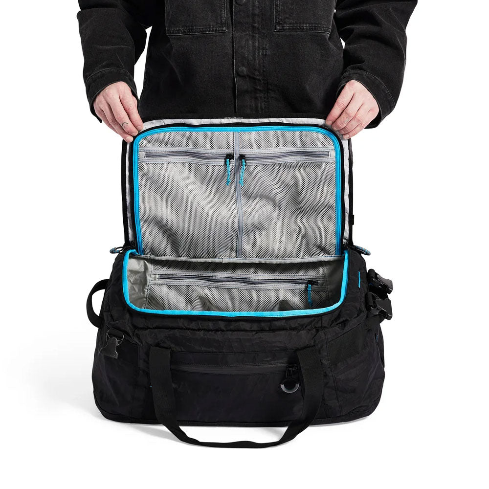 Gura-Gear-Mara-40L-02.jpg