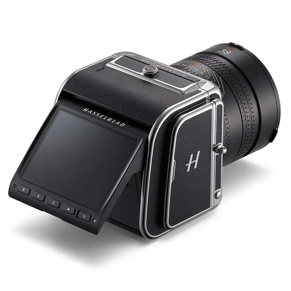 Hasselblad-907X-with-CFV-100C-03.jpg