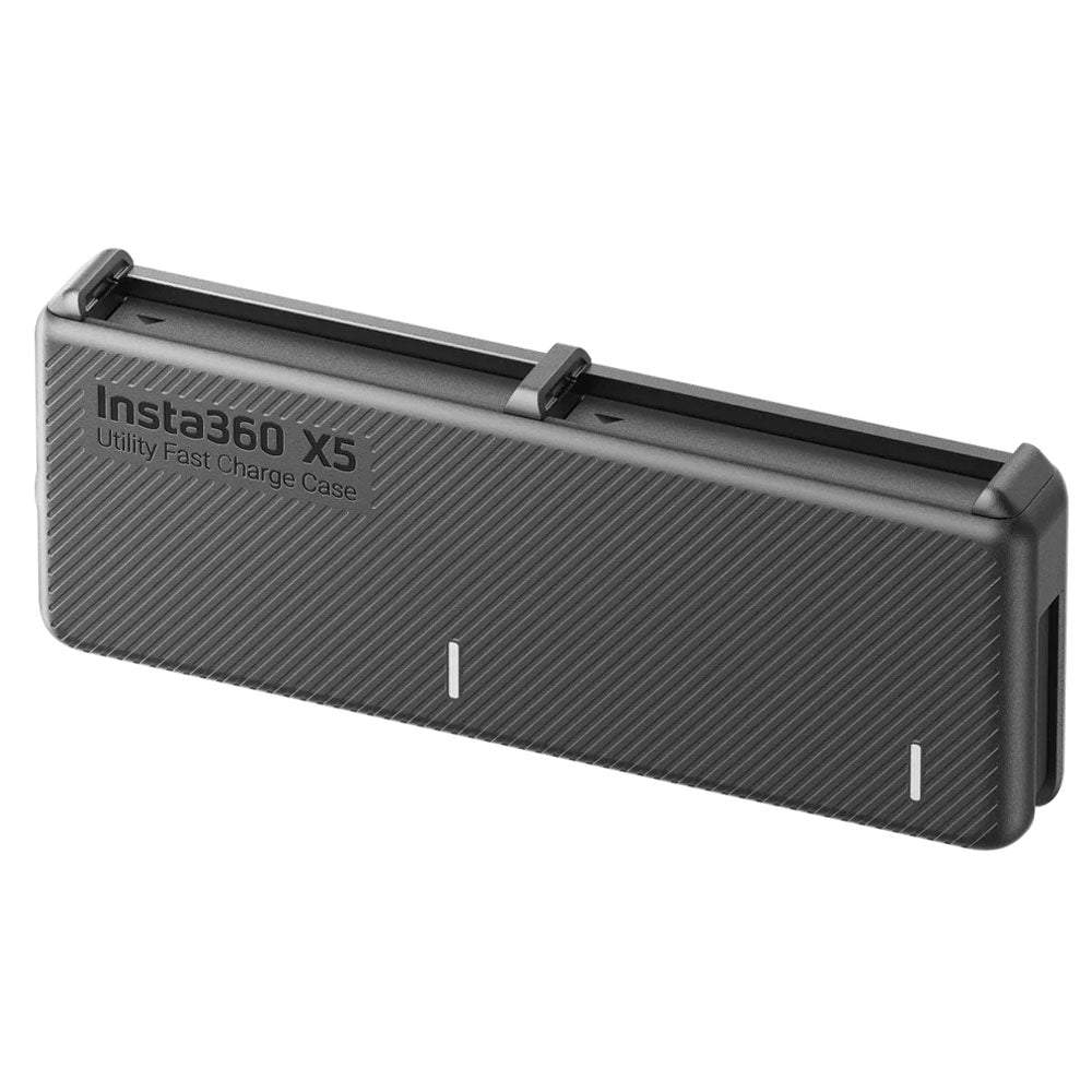 Insta360-X5-Utility-Fast-Charge-Hub-02-1.jpg