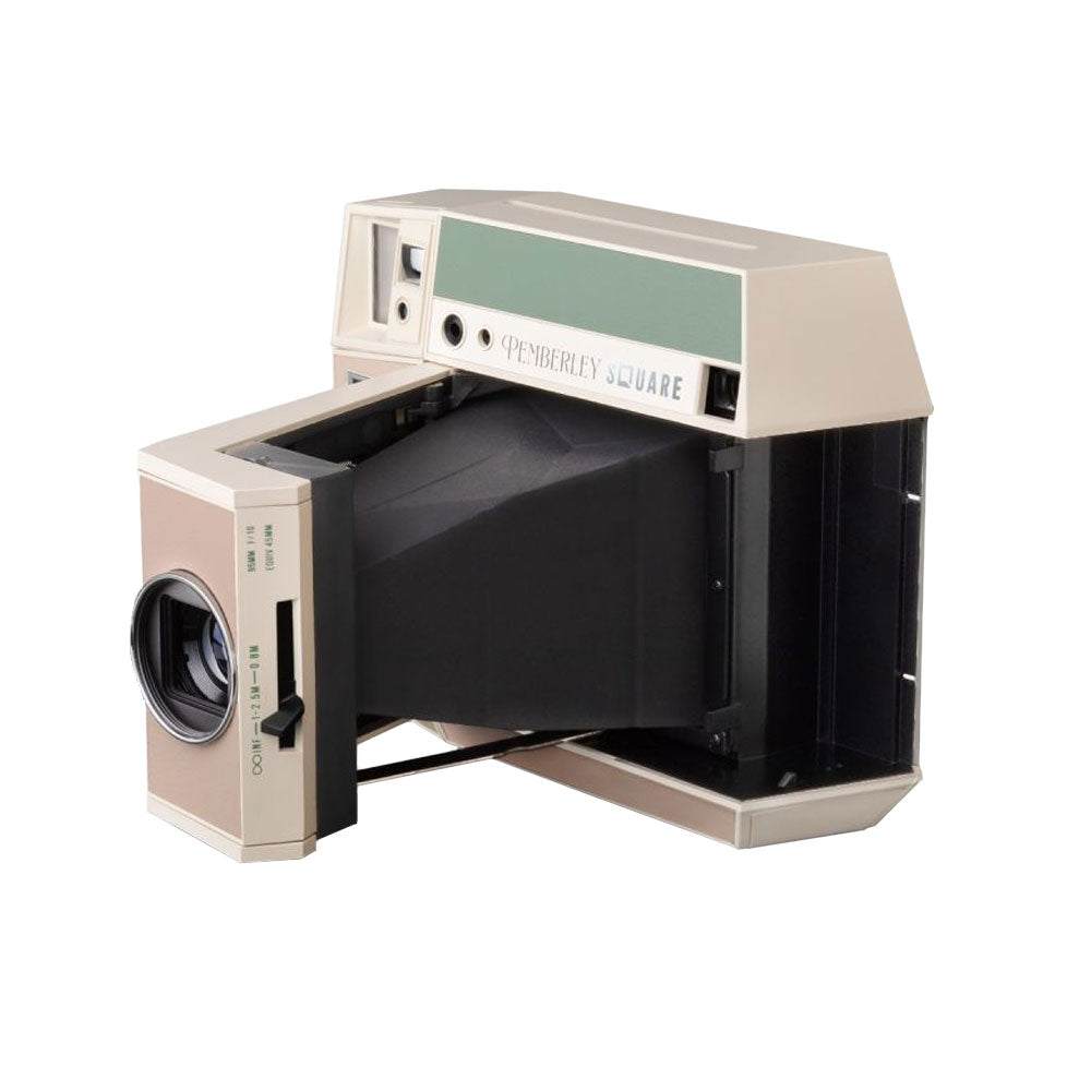 Lomo-Lomo_Instant-Square-Glass-Pemberley-05.jpg