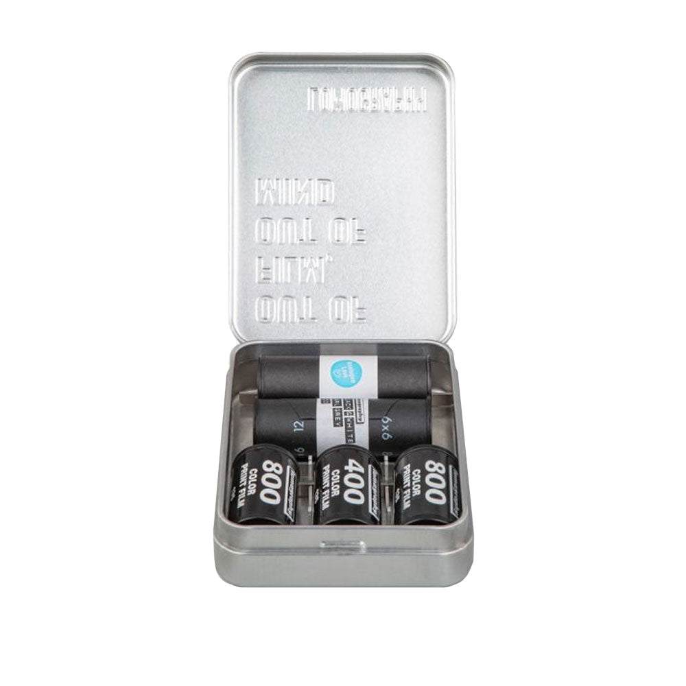 Lomography-Metal-Film-Case-135-120-03.jpg