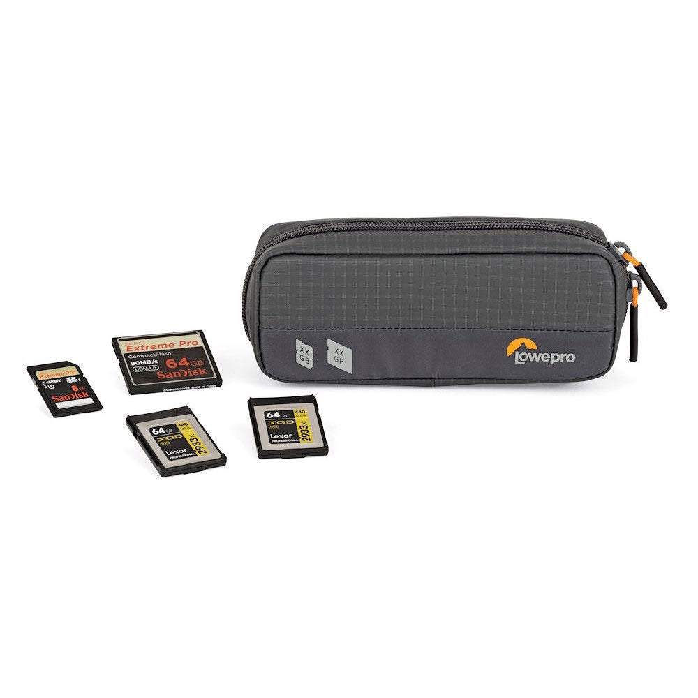 LowePro-GearUp-Memory-Card-Wallet-20-02.jpg