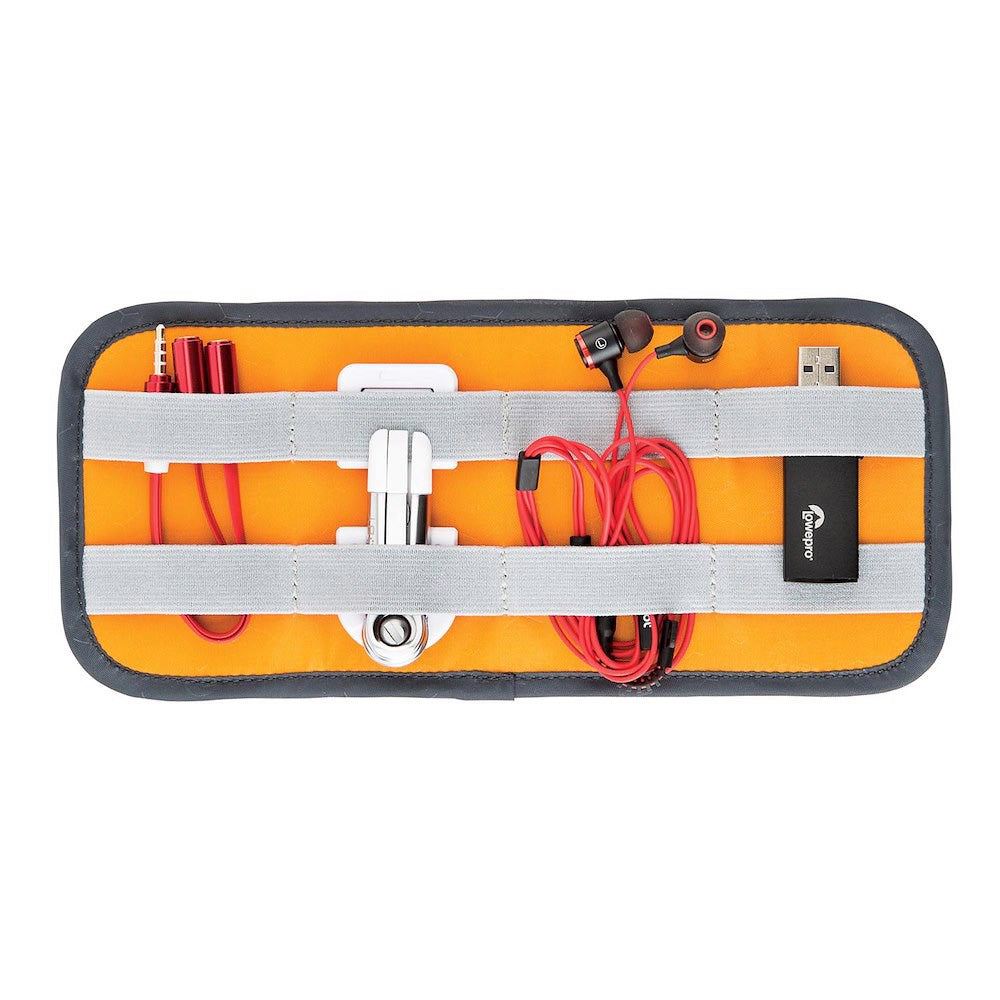 Lowepro_GearUp_Pouch_Medium_Insert.jpg