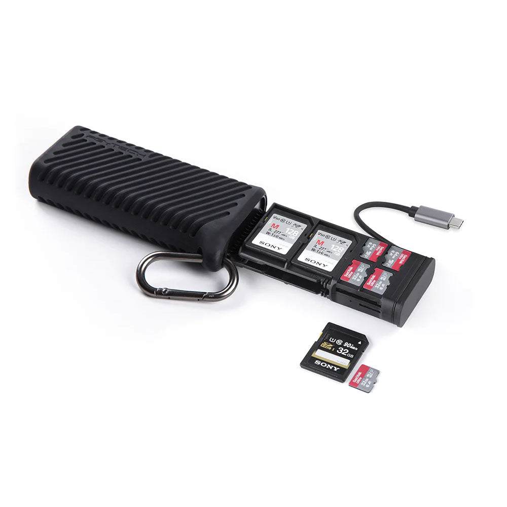 PGYTECH-High-Speed-Card-Reader-Case.jpg