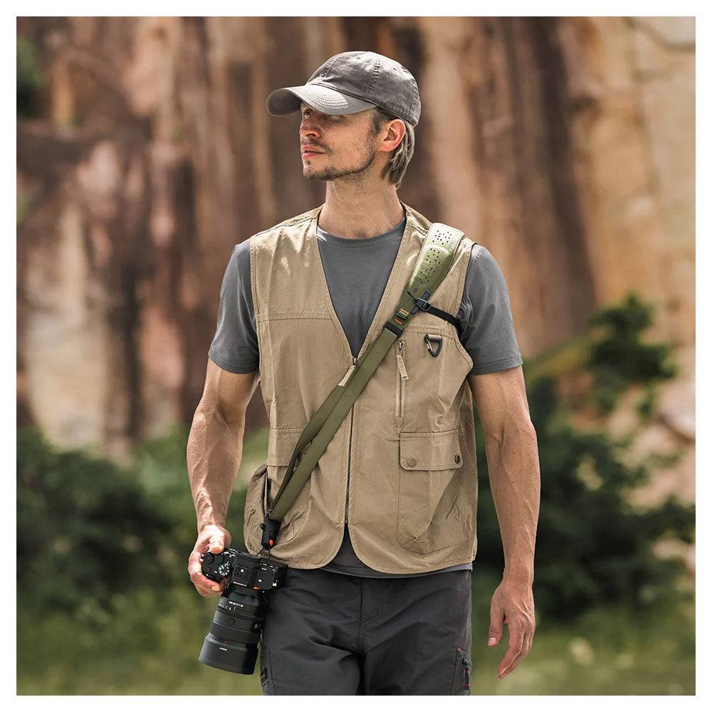 PGYTeach-camera-strap-pro-black-02.jpg