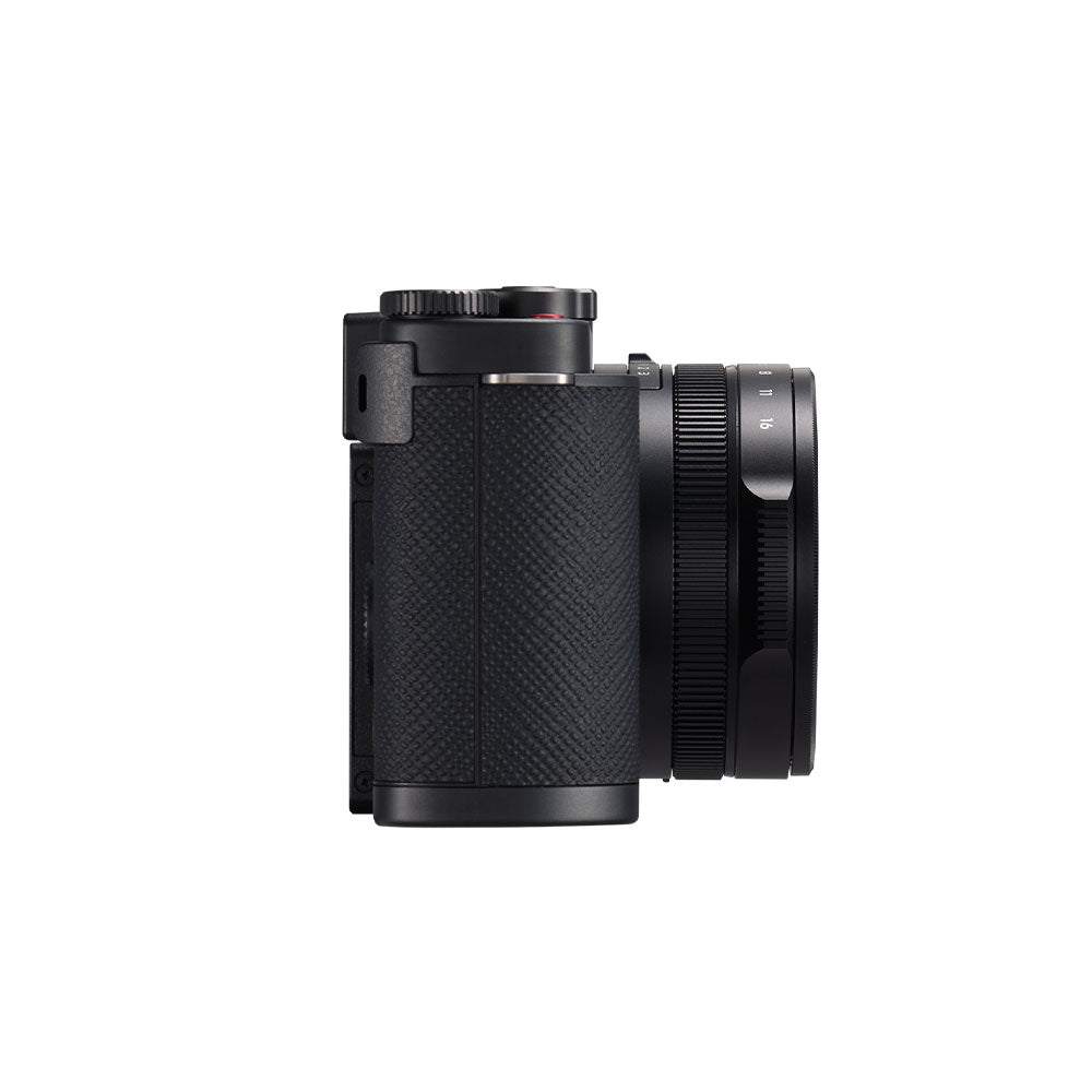 Panasonic-L10-Black-03.jpg