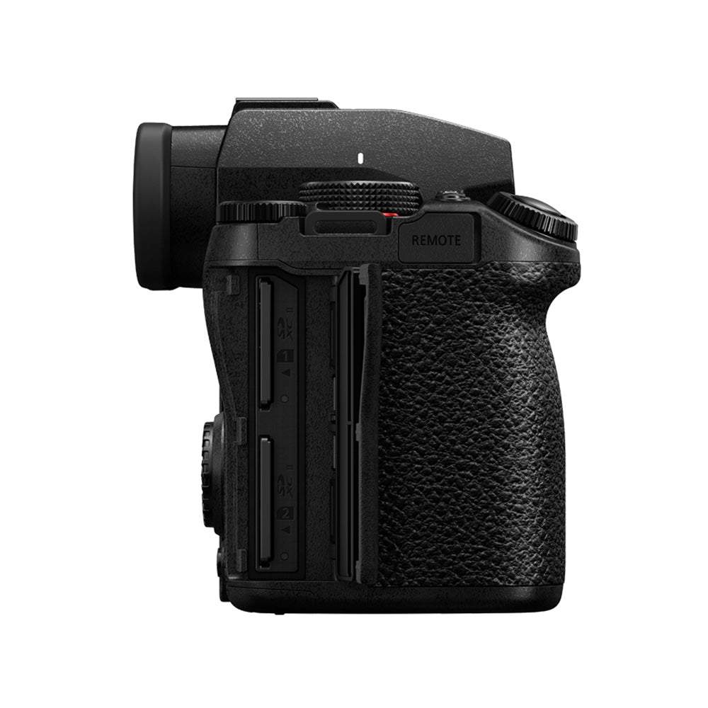 Panasonic-Lumix-G9-II-Body-02.jpg