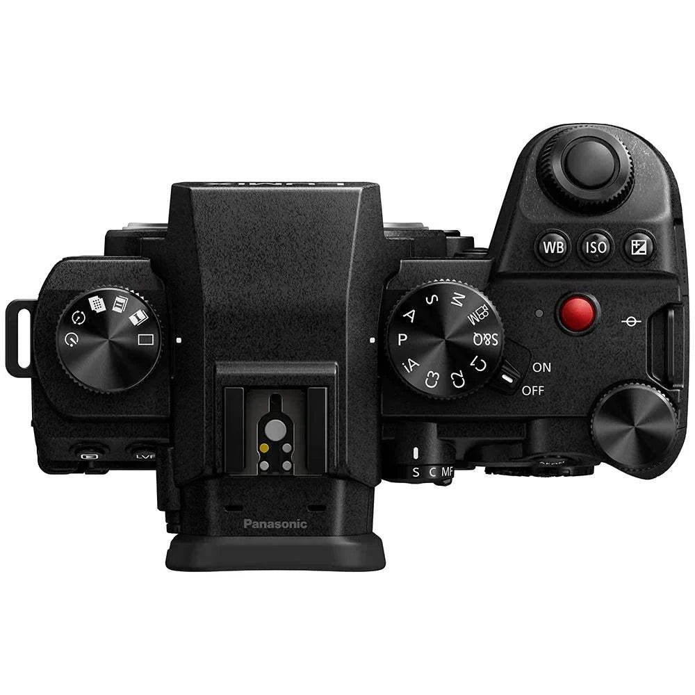 Panasonic-Lumix-S5-II-05.jpg