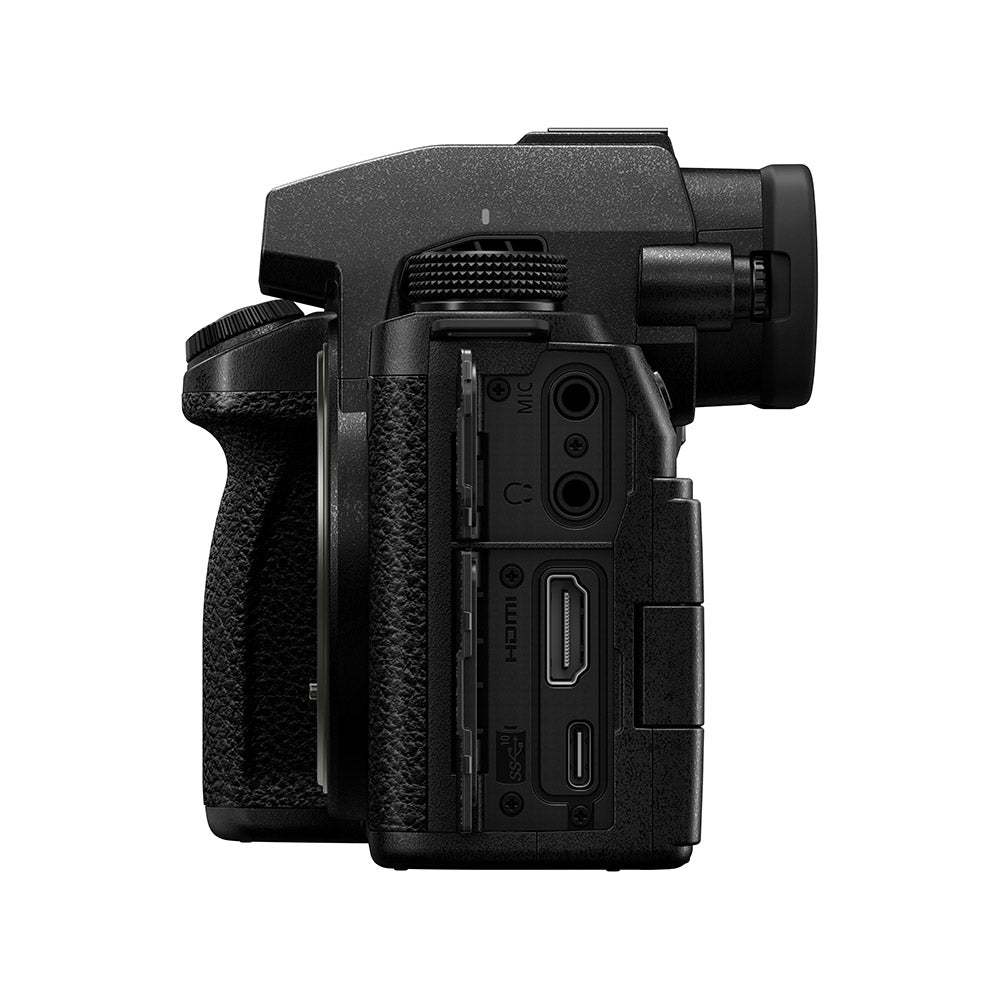 Panasonic-Lumix-S5-II-X-04_d7db211c-c18f-4d2d-b0f5-88f82f1ebbcb.jpg