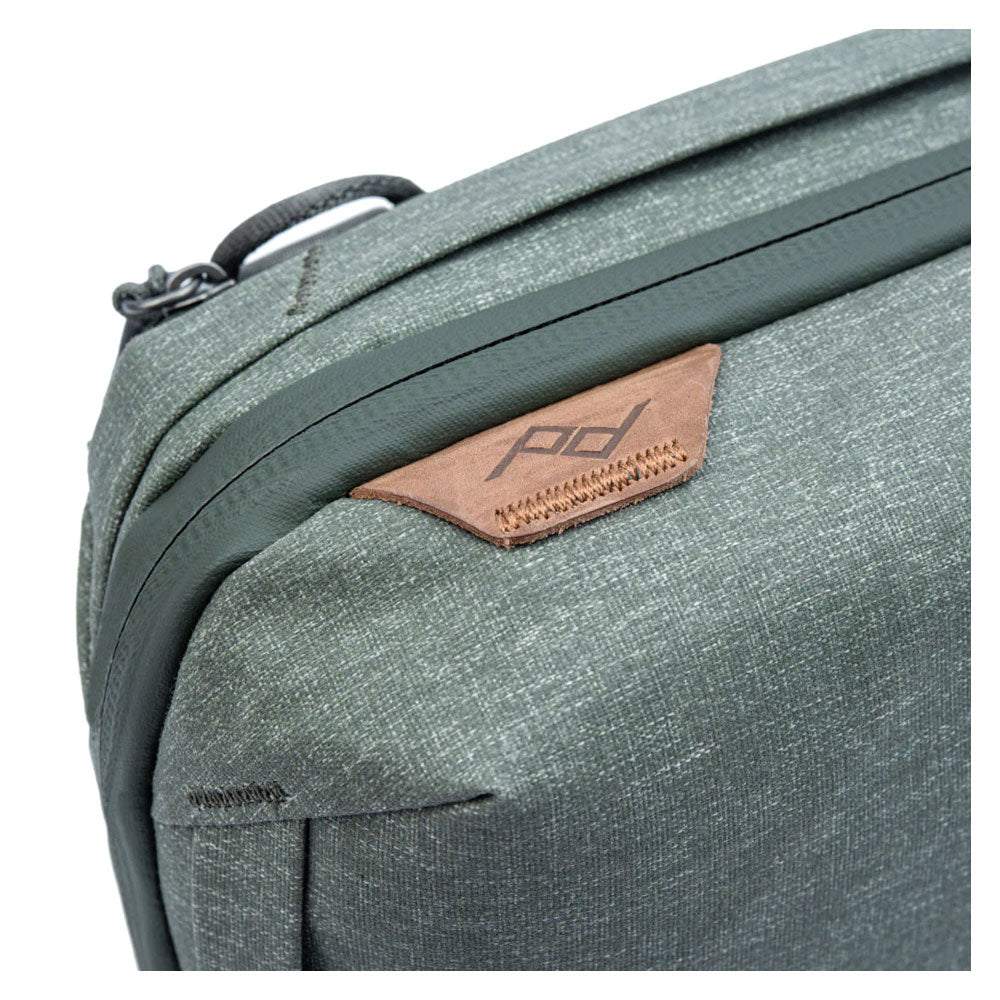 Peak-Design-Tech-Pouch-Sage-05.jpg
