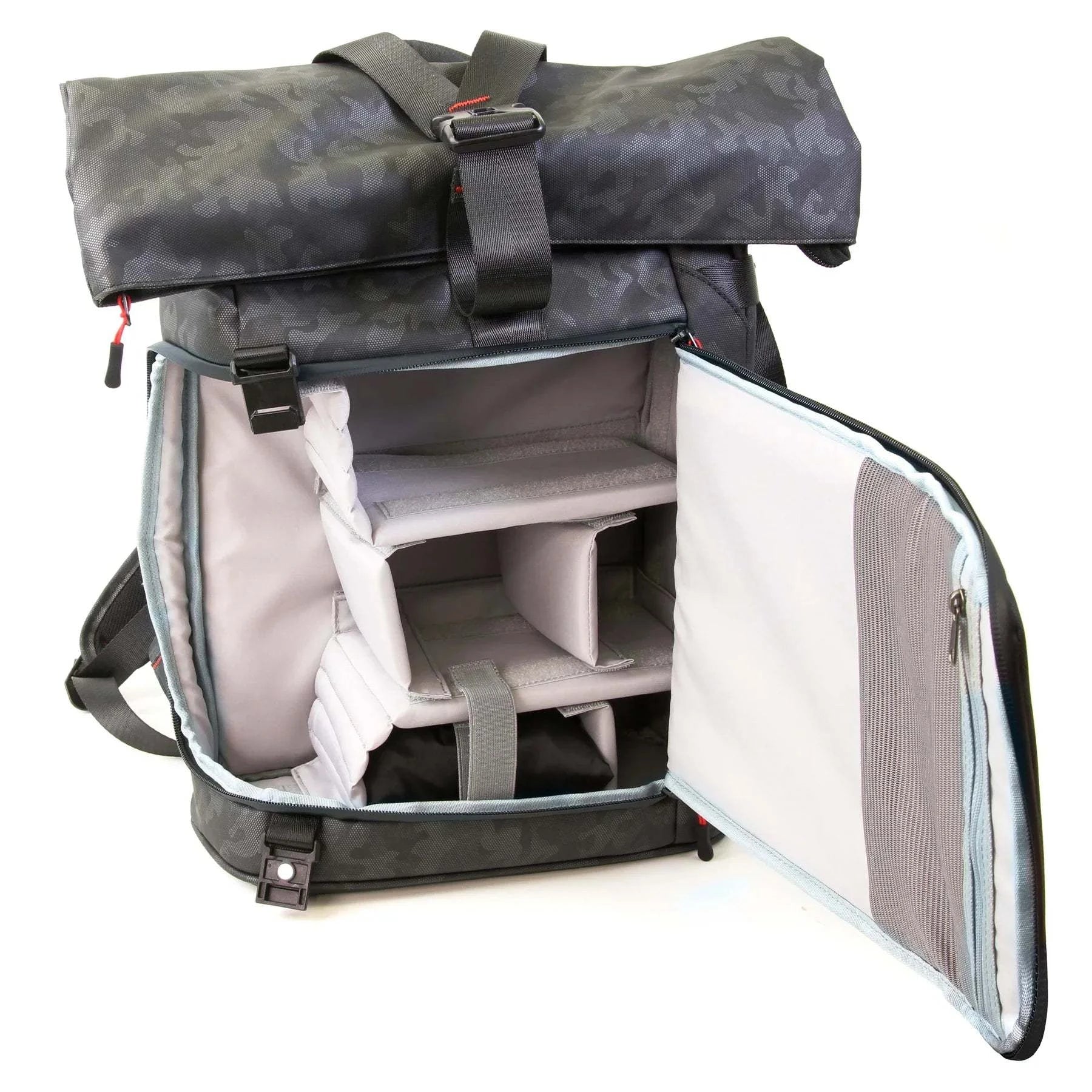 Roots-Stealth-Backpack2.jpg