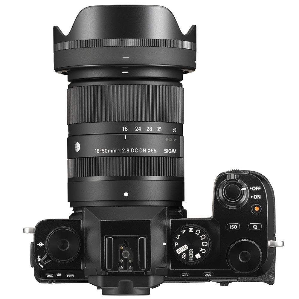Sigma-18-50mm-f2.8-DC-DN-C-02.jpg