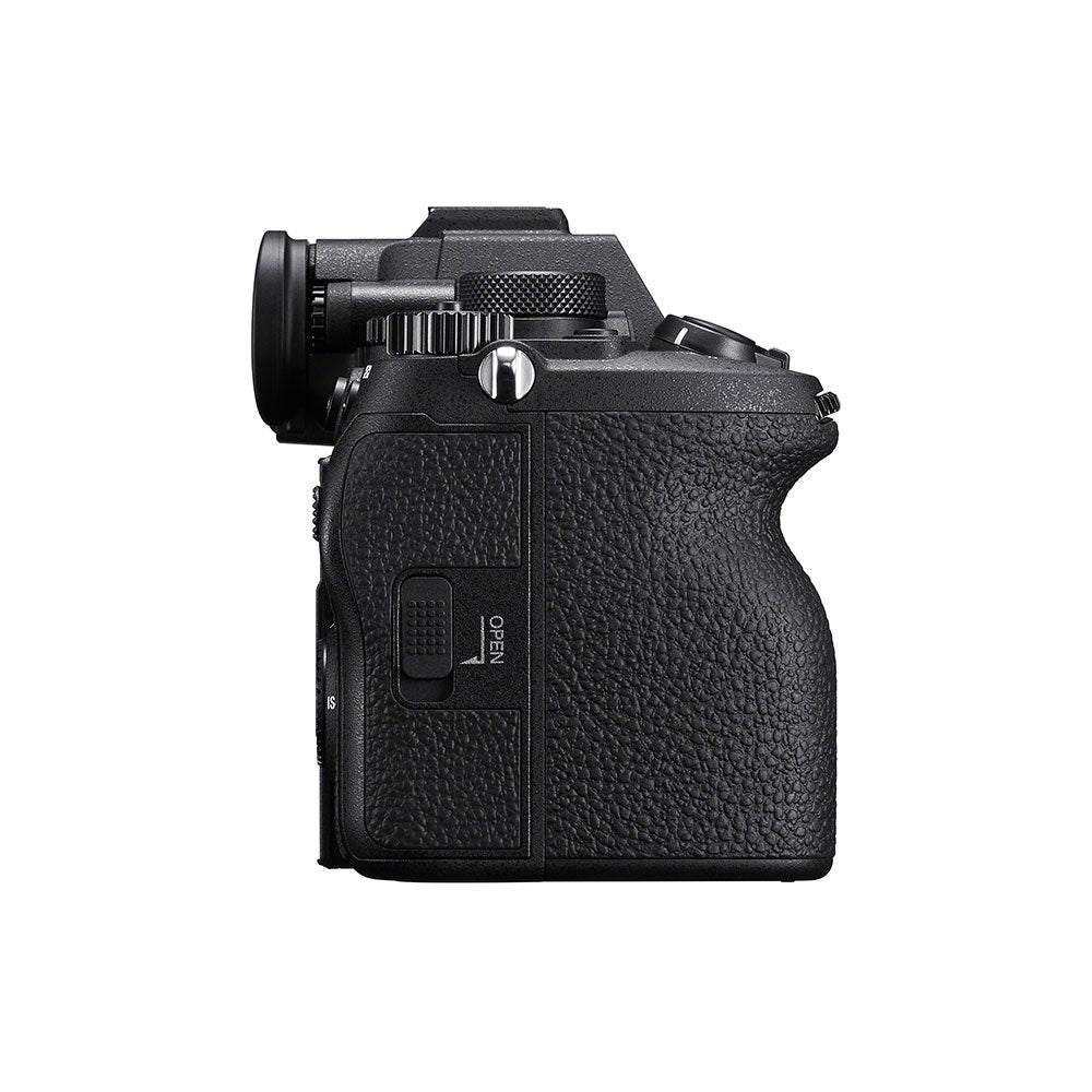 Sony-a7-V-Body-04.jpg
