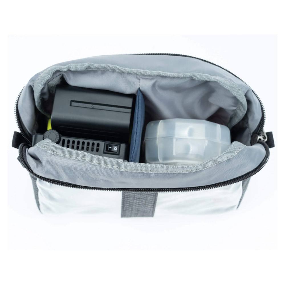 Thinktank-Cable-Management-30-Blue-Clear-05.jpg