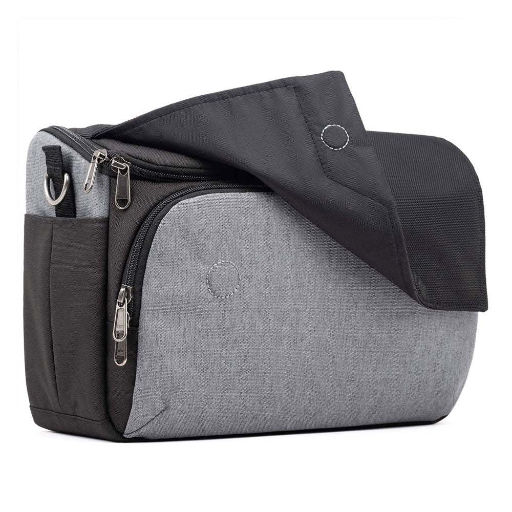 Thinktank-Mirrorless-Mover-30-v2-Grey-08.jpg