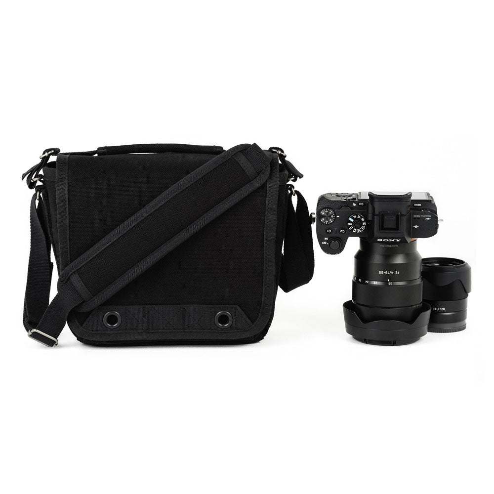 Thinktank-Retro-4-v2-Black-02.jpg