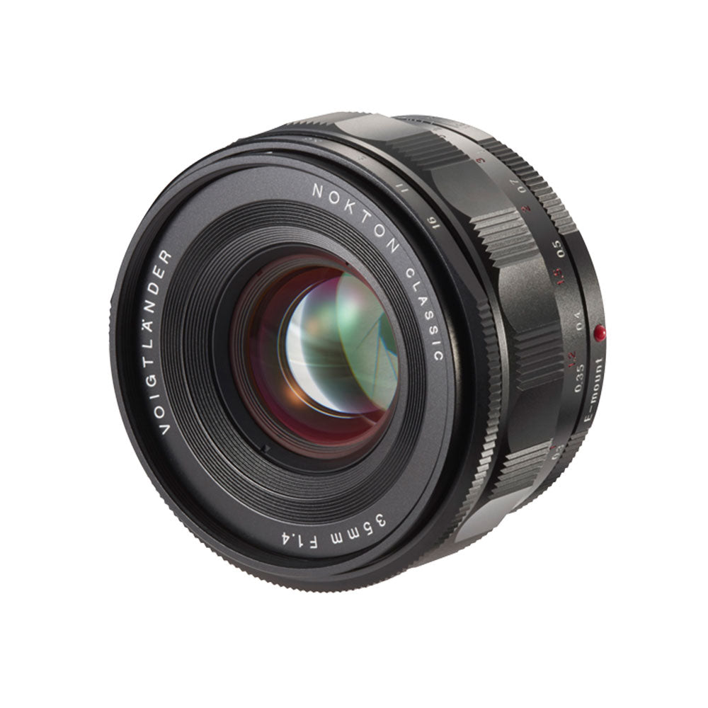 Voigtlander-35mm-f1.4-Nokton-Classic-02.jpg