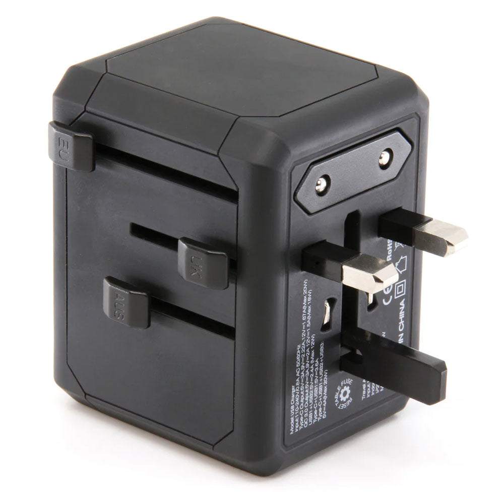 iQ-Universal-Travel-Adapter-with-USB-02.jpg